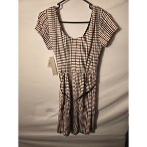 Love‎ Reign NWT NEW Dress Fit Flare Belted Womens Size Large Classy Pink Black